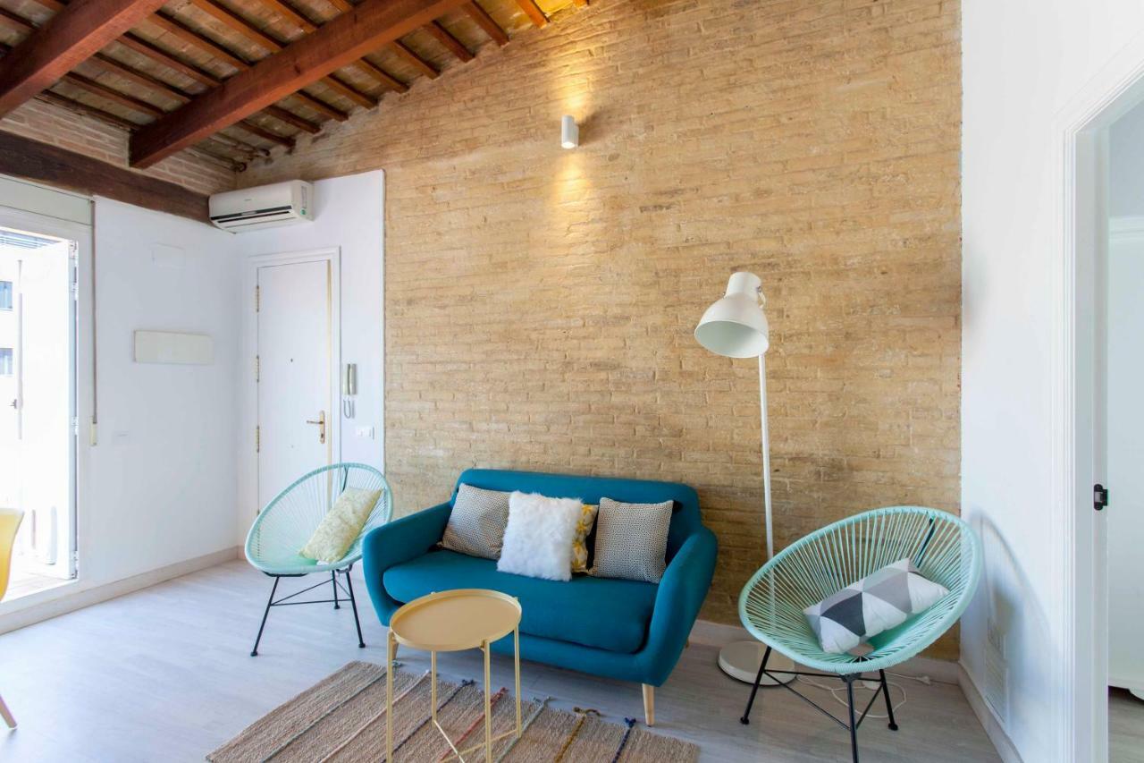 Ferienwohnung Apartup Port Avenue Attic Valencia Exterior foto